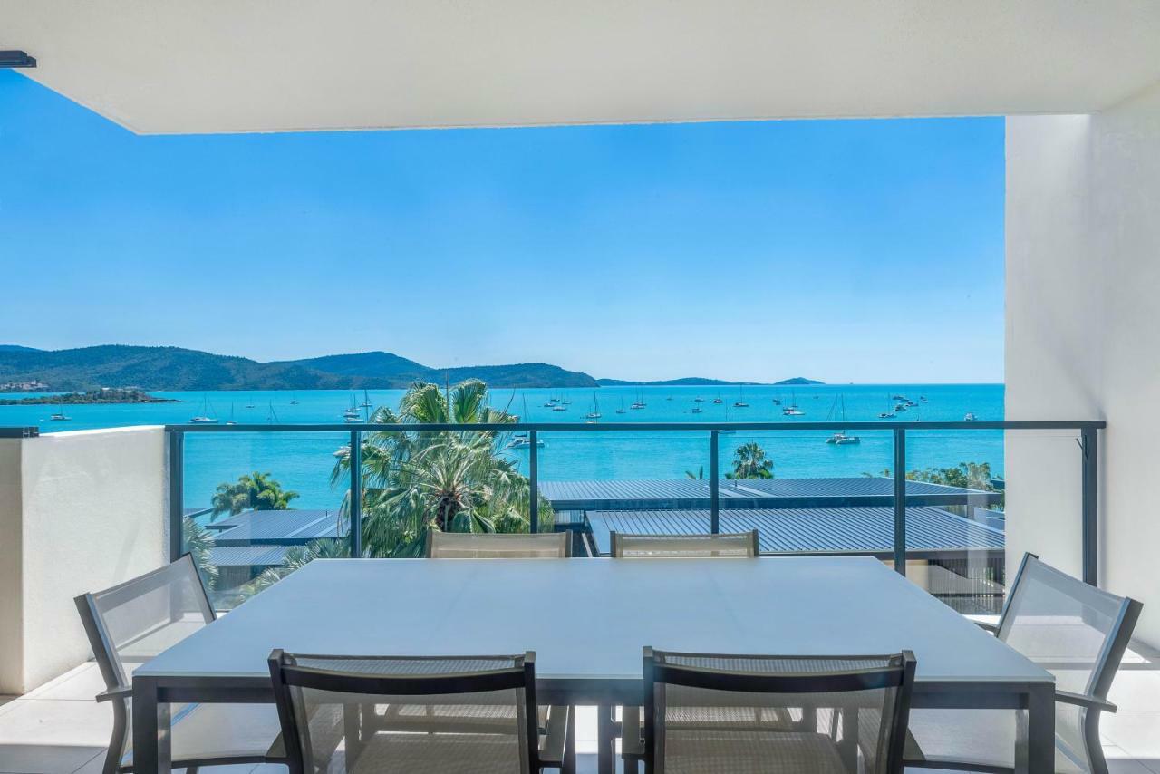 Executive On Whisper Bay - Cannonvale Airlie Beach Zewnętrze zdjęcie