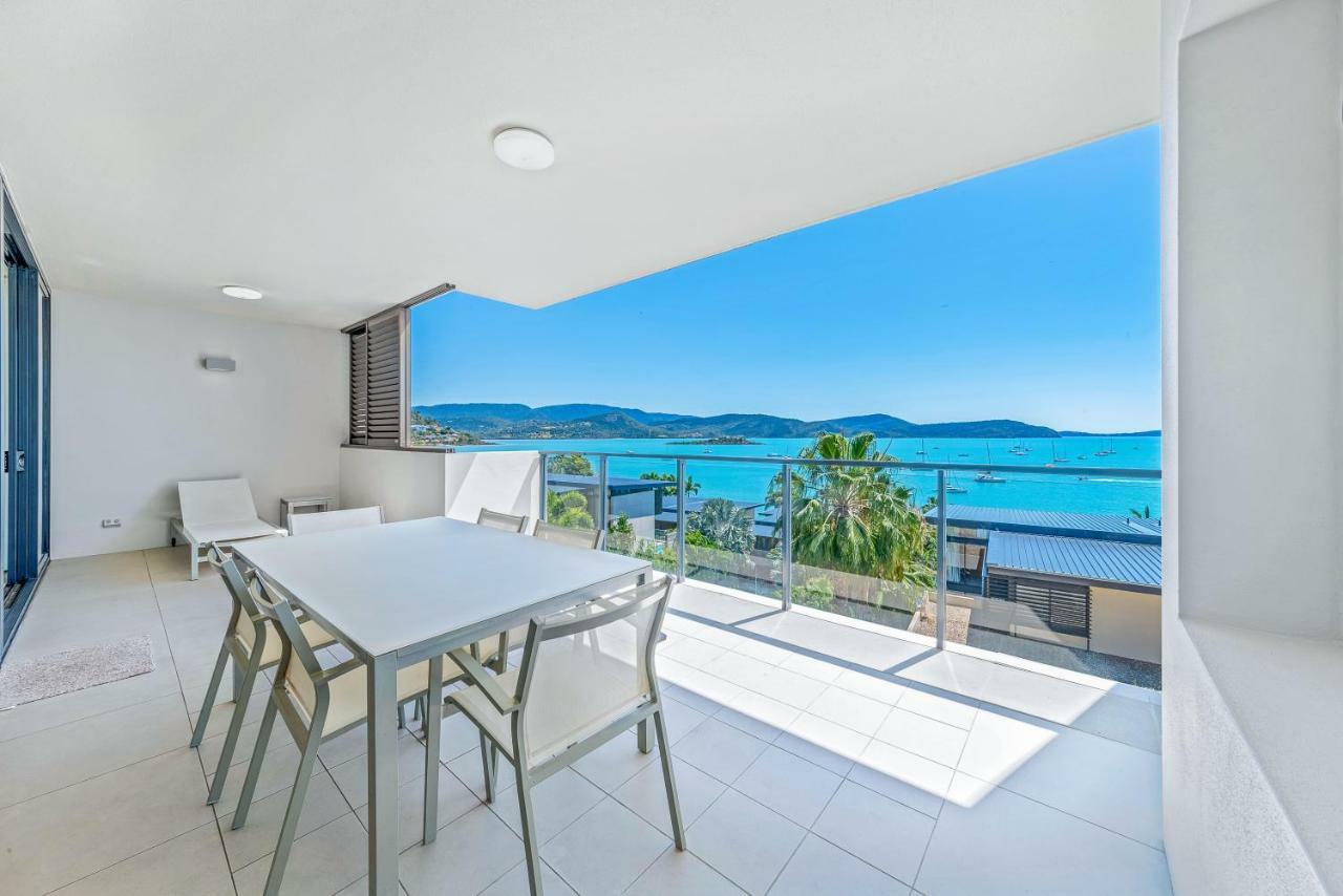 Executive On Whisper Bay - Cannonvale Airlie Beach Zewnętrze zdjęcie